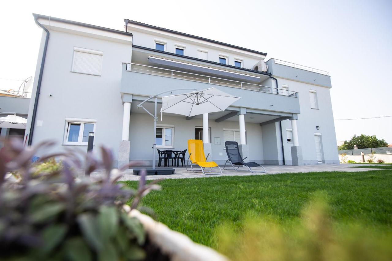 Apartments Luka Senj  Exterior foto