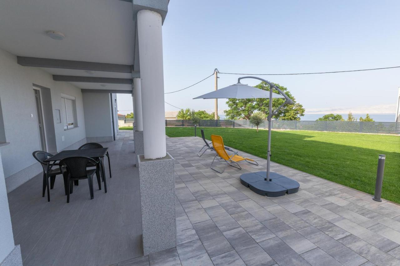Apartments Luka Senj  Exterior foto